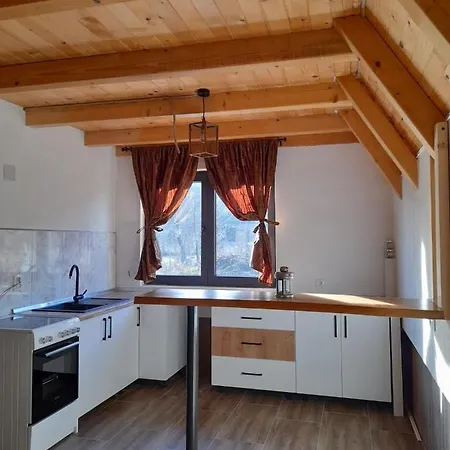 Vikendica Mia * Sipovo