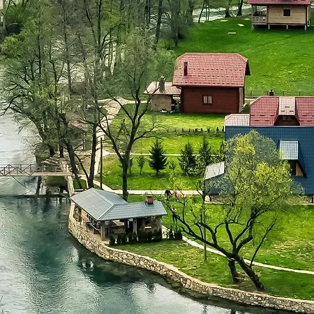 Vikendica Mia 別荘 Šipovo
